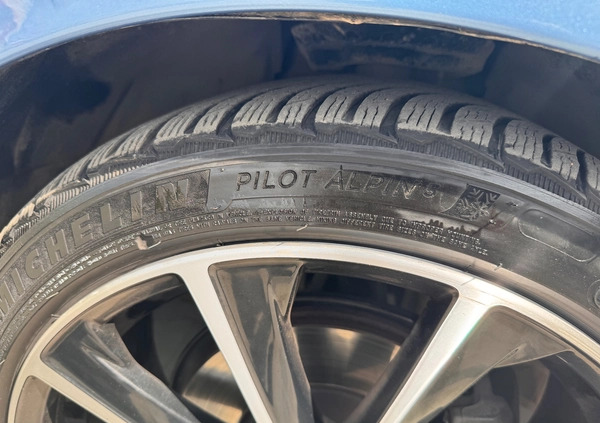 Volvo V60 cena 52900 przebieg: 194402, rok produkcji 2016 z Ciechanów małe 704